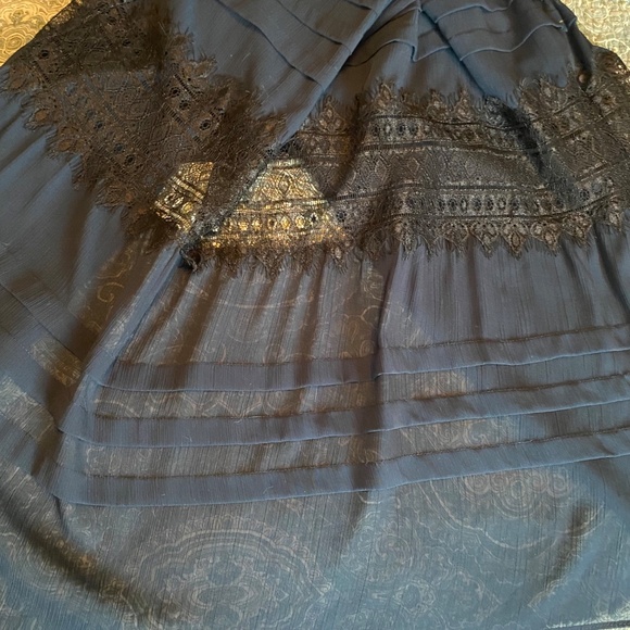 Club Monaco Strappy Navy & Black Lace Tiered Maxi Dress, Size 2 - Picture 10 of 12